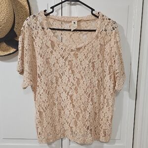 Needle & Thread Beige Floral Lace Short Sleeve Top